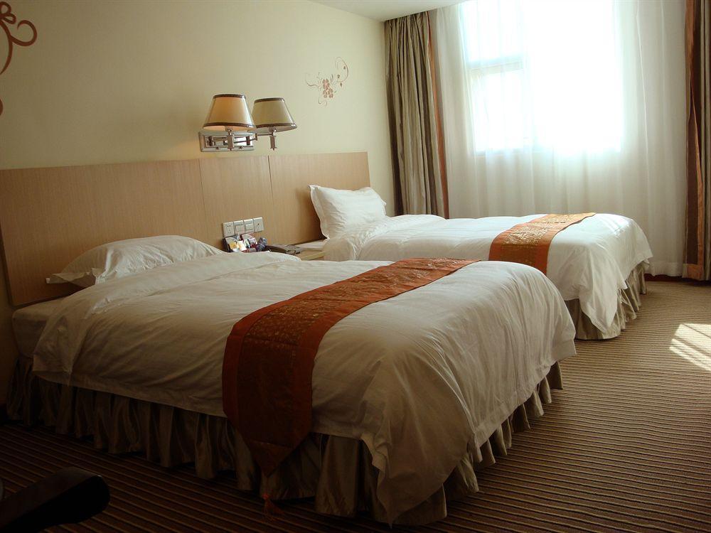 Guangzhou Minghong Hotel מראה חיצוני תמונה